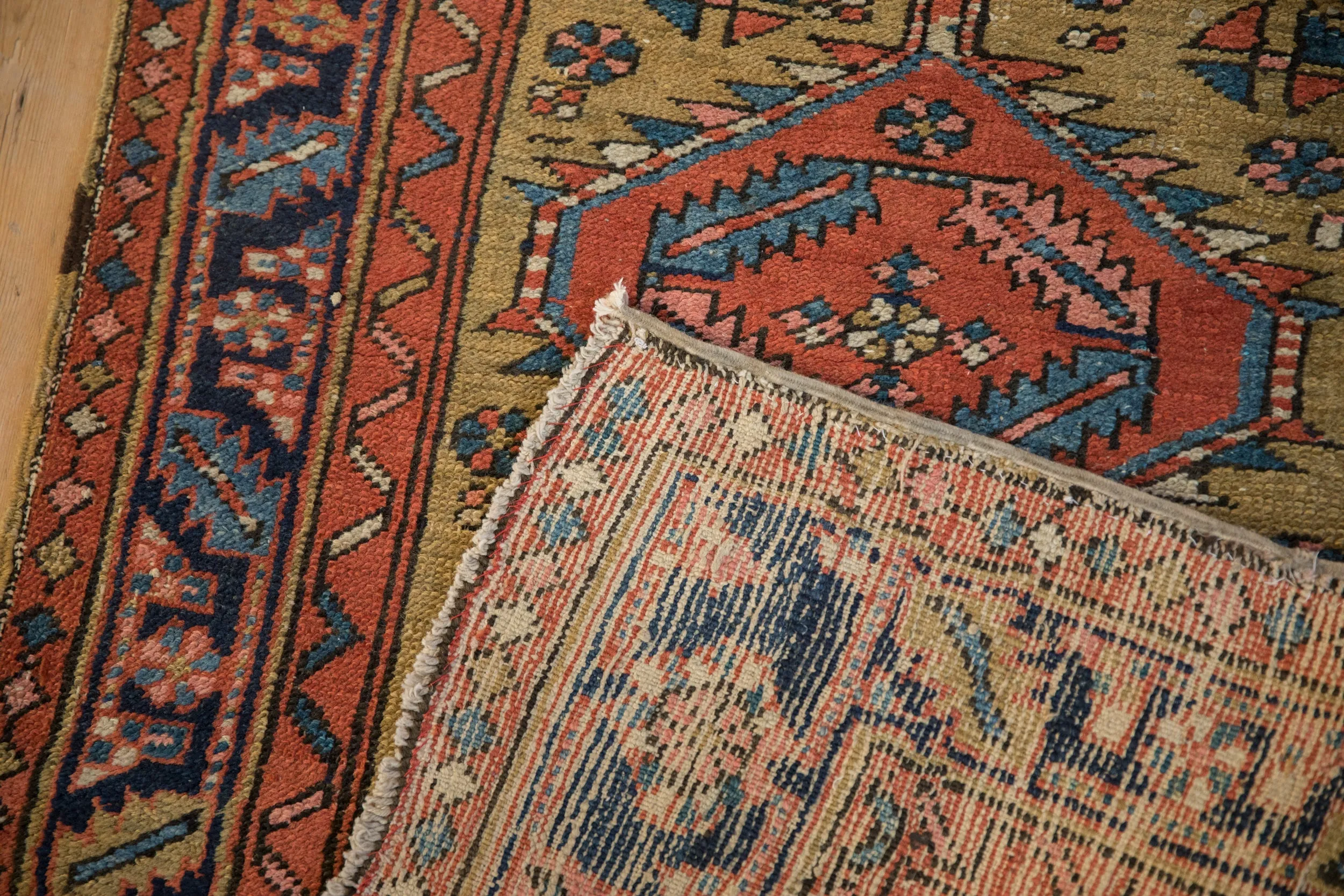 2.5x4.5 Antique Heriz Rug