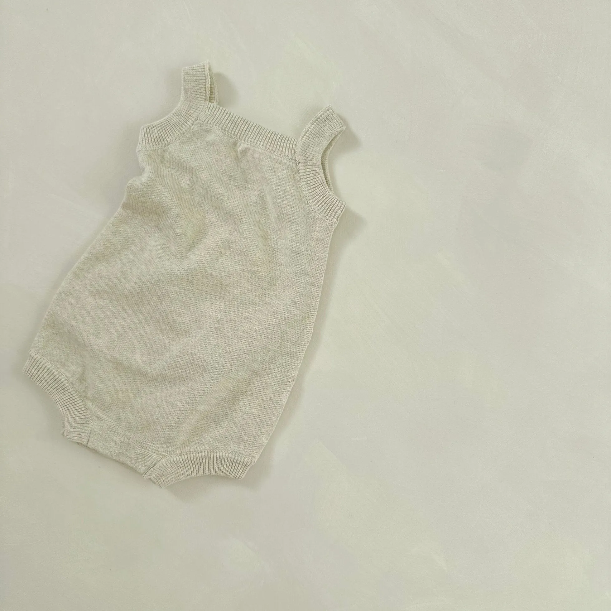 Ari Cotton Baby Romper (Wheat)