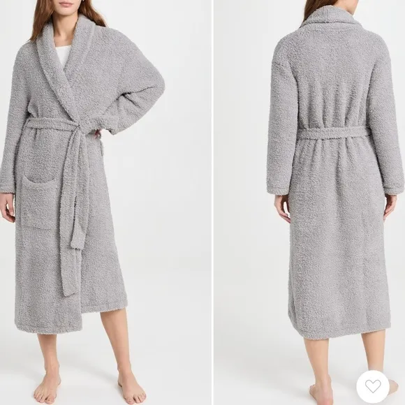 Barefoot dreams robe new!