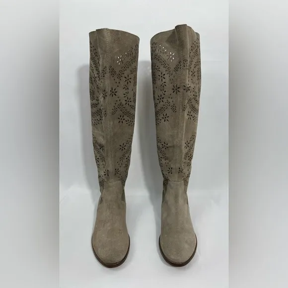 Bata Lace Cut Out Suede Leather Boots Women's Size 36 (5.5-6) Beige Tall Riding