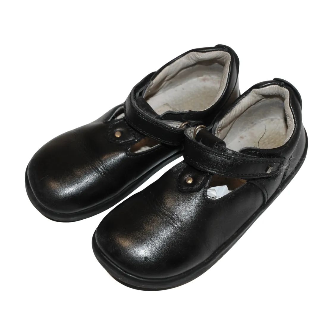Black Shoes