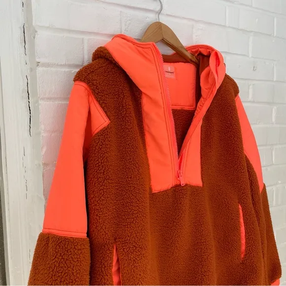 Free People Movement Women's Lead The Pack Pullover Size XS NWOT Fleece Hoodie