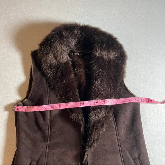 J McLaughlin Faux Suede and Fur Vest in Chocolate Brown- Rare Defect, Size Small