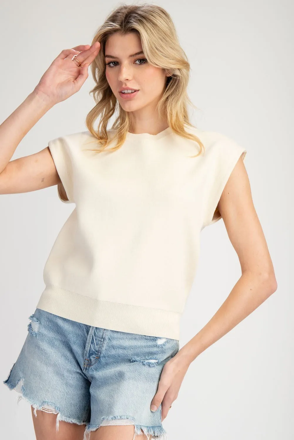 Kate Sleeveless Sweater Top