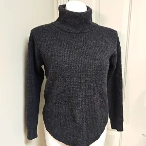 KUHL Dark Gray Sienna Sweater