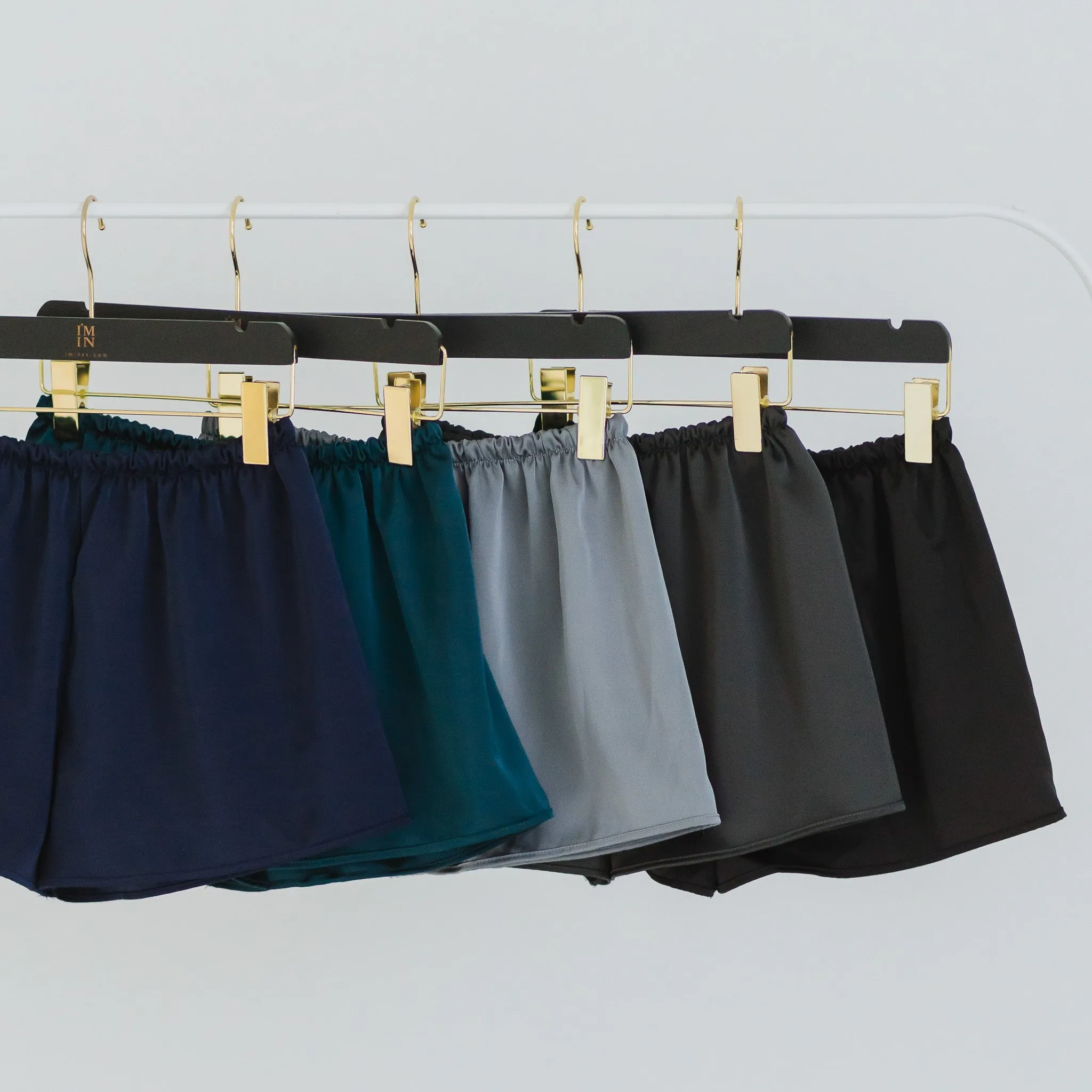Luxurious Cooling Crease-less Satin Shorts in Champagne Mist