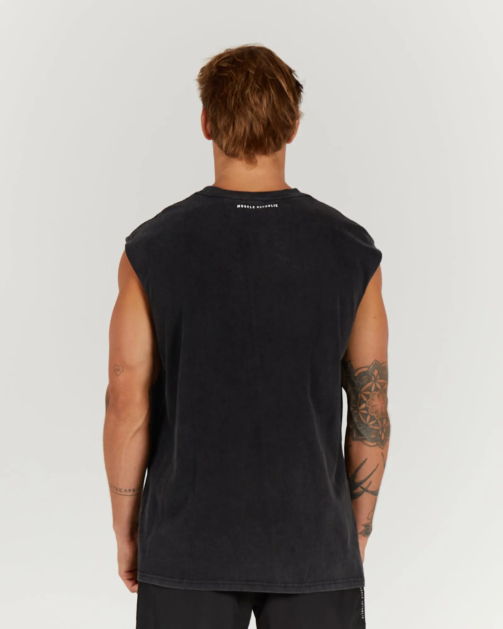 MEN'S OVERSIZED TANK - WASHED BLACK