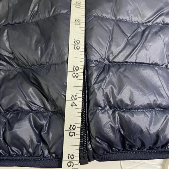 Navy Blue Lightweight Down Puffer Vest Quilted Sleeveless Full Zip Fits Medium