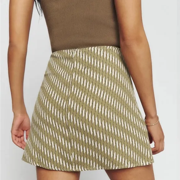 NWOT Reformation Margot Mini Skirt