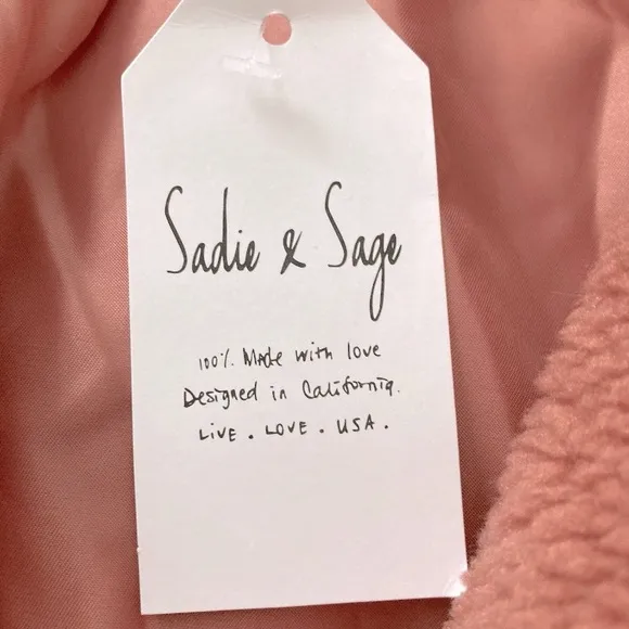 NWT- (Fits like a medium)Sadie And Sage ‘Gemma Teddy Coat’ Baby Pink Color