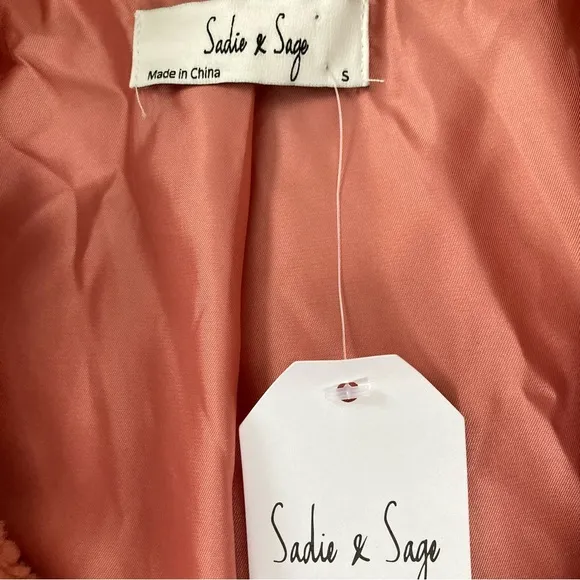 NWT- (Fits like a medium)Sadie And Sage ‘Gemma Teddy Coat’ Baby Pink Color