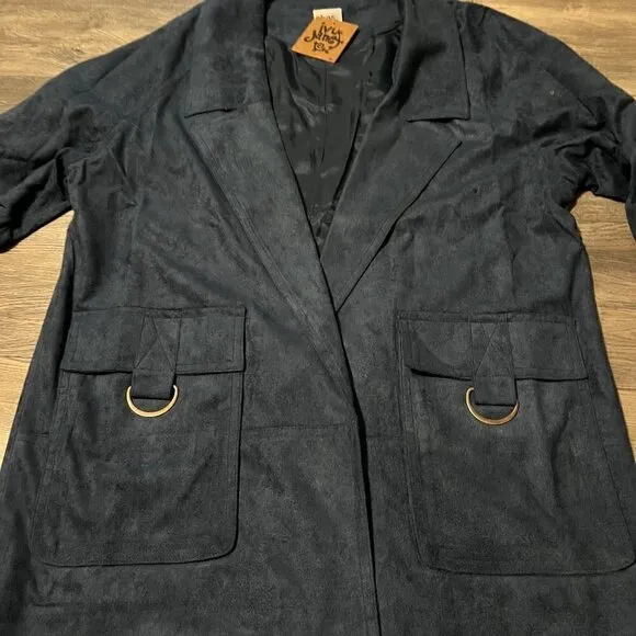 NWT Ivy Jane Faux Suede Jacket with Open Front. Size Med.