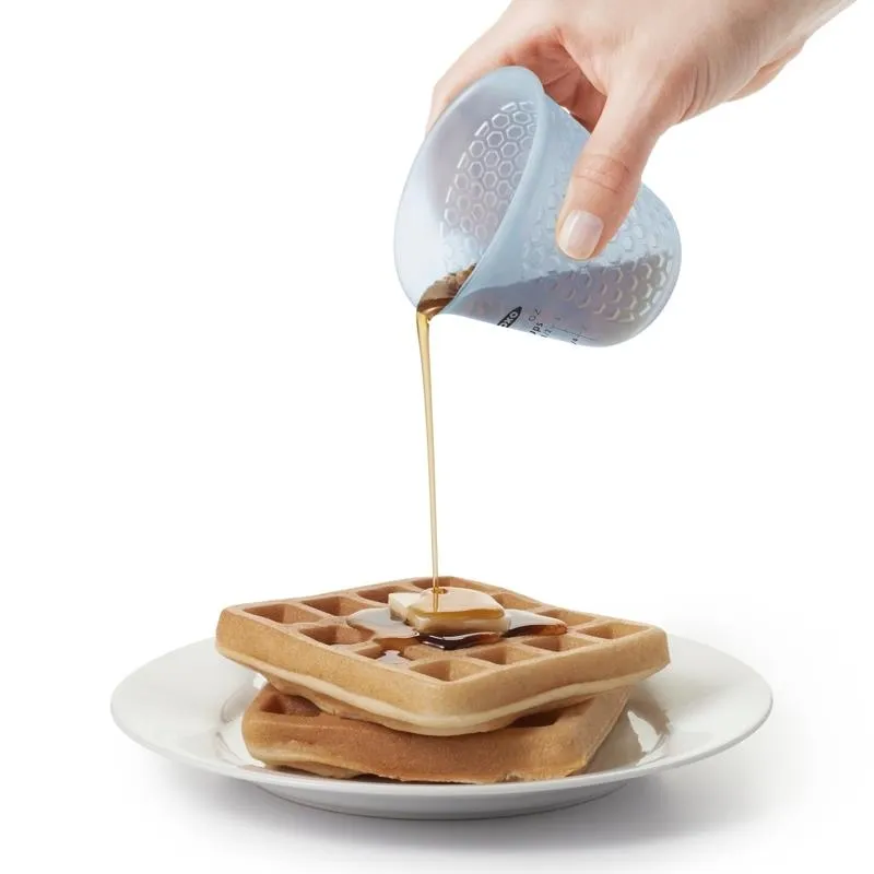 OXO- MINI MEASURING CUP