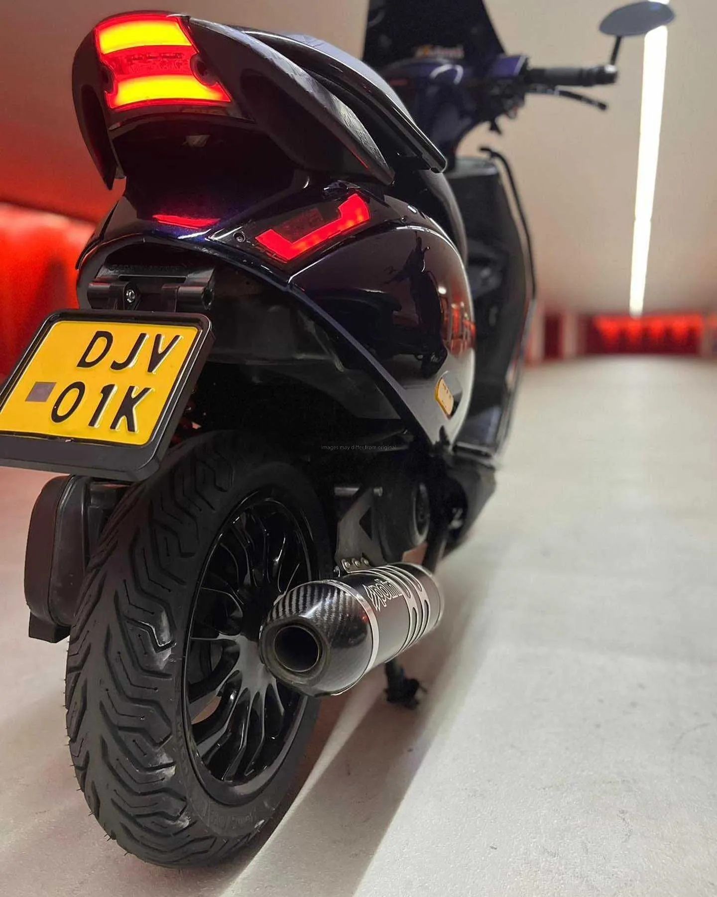 Power1 Rear Light Smoked | Piaggio ZIP 2000/SP 50/125/150cc 2/4T