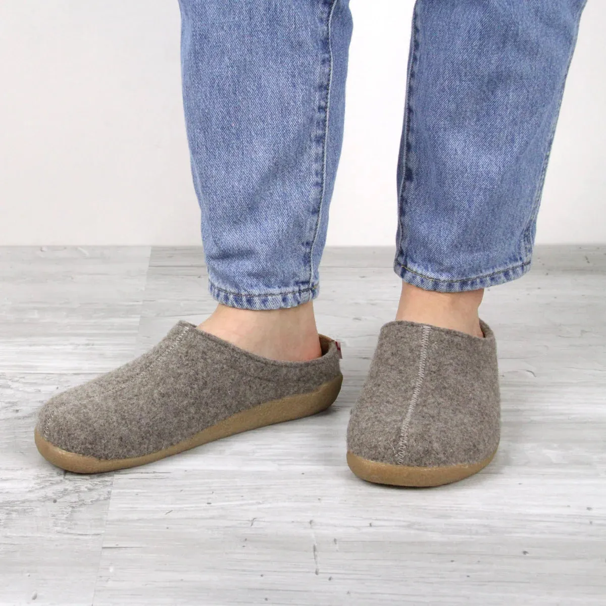 Sanita Lodge Slide Unisex Slipper in Stone