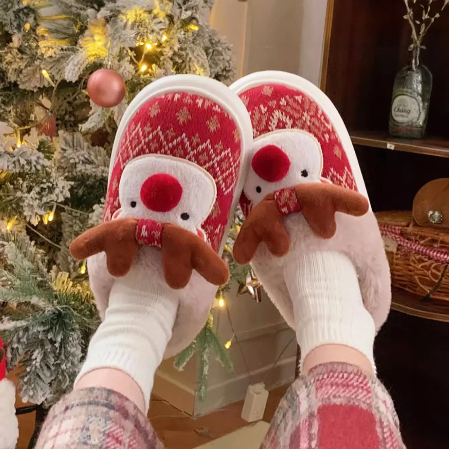 SHOEGEEᵀᴹ Elk Cute Slippers