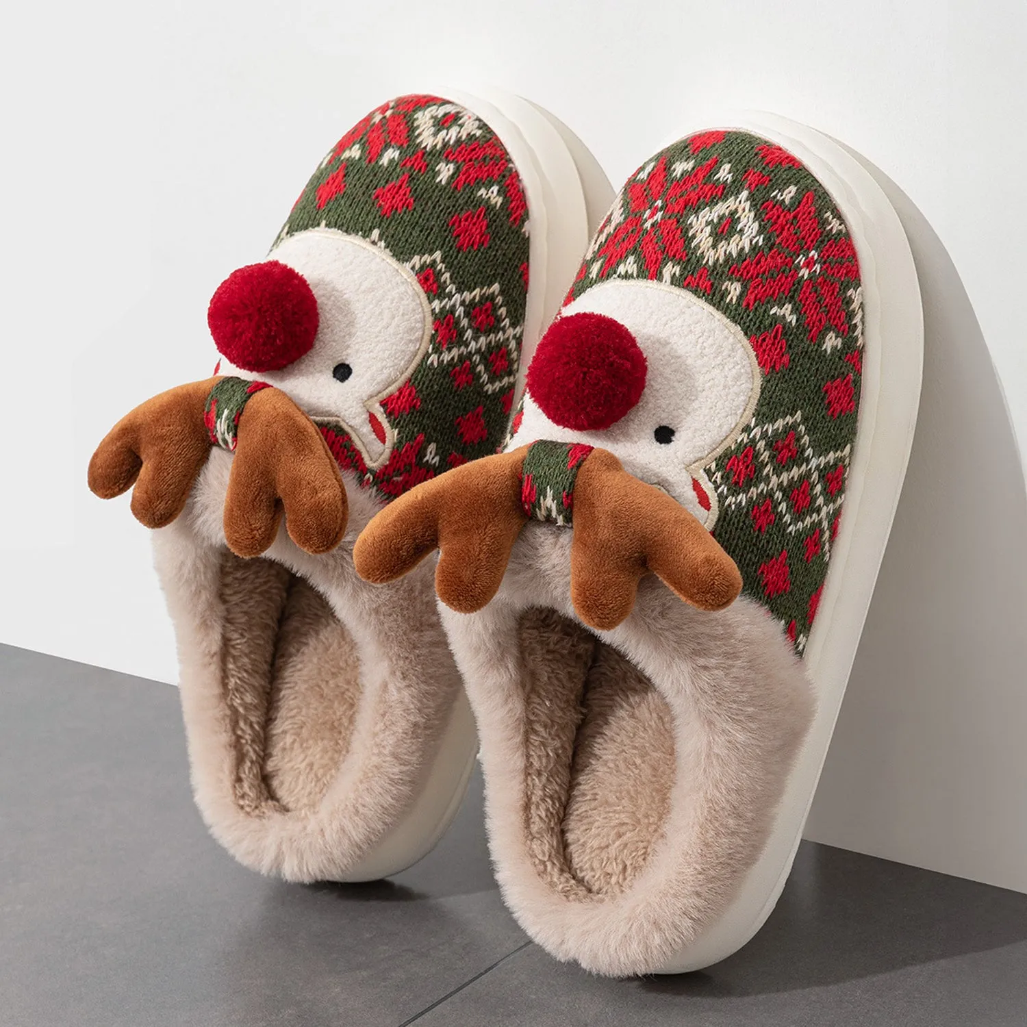 SHOEGEEᵀᴹ Elk Cute Slippers