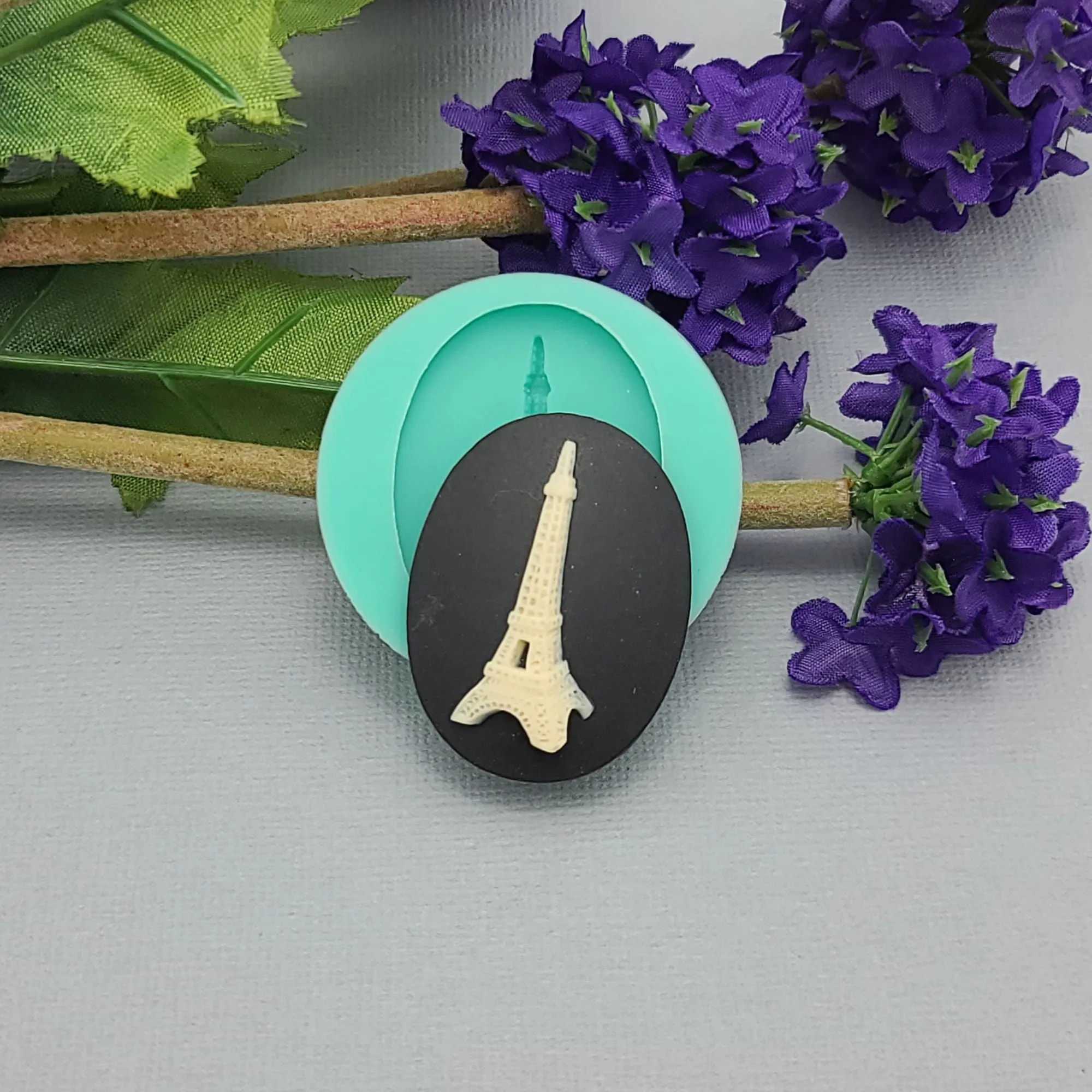 Silicone Mold Eiffel Tower Cameo for Crafts, Jewelry, Resin, Polymer Clay.