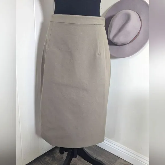 Theory 6 Pencil Skirt NWT Minimalist Preppy Light Academia Collegiate Style