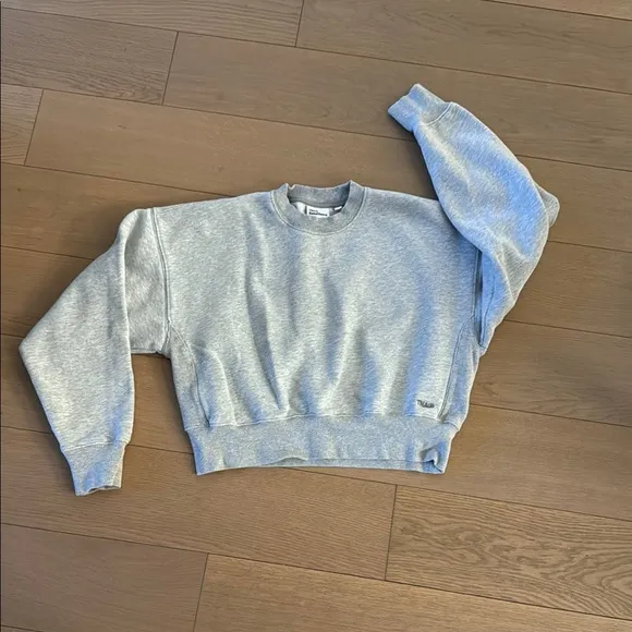 TNA sweatfleece cropped boyfriend sweatshirt