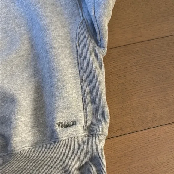 TNA sweatfleece cropped boyfriend sweatshirt