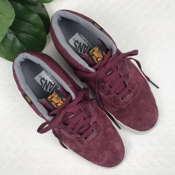 Van’s CAB Lite Ultra Cush Men’s Burgundy Suede Hightops Size 10