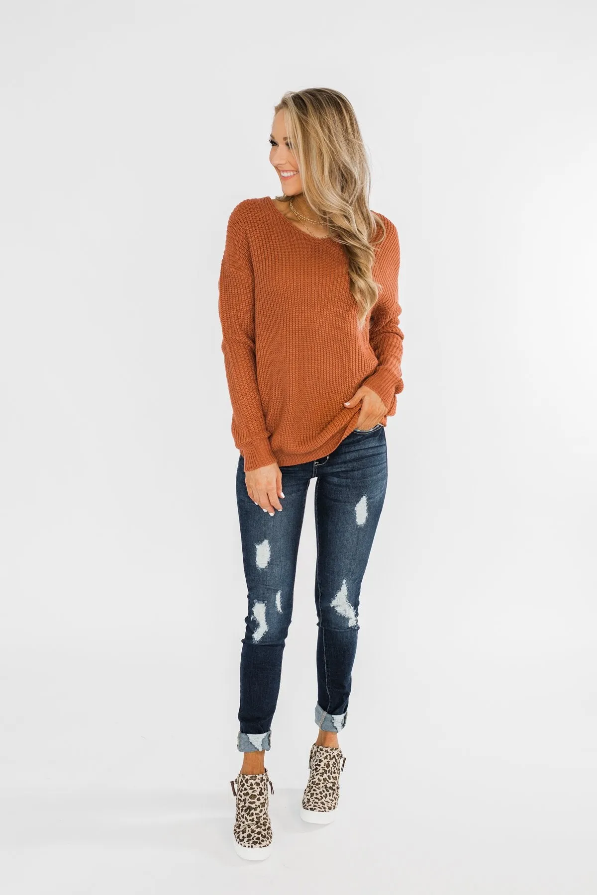 Xoxo Open Back Twist Sweater- Rust